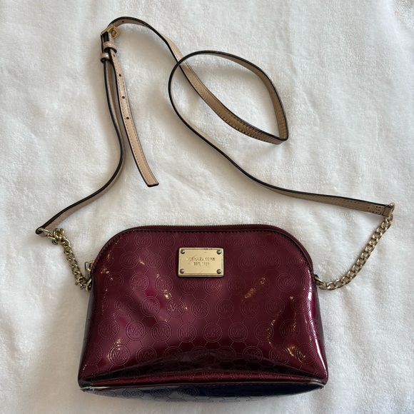Michael Kors Jet Set Medium Dome Crossbody Bag Burgundy - Picture 3 of 7